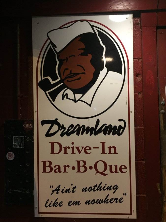 Sign for Dreamland BBQ