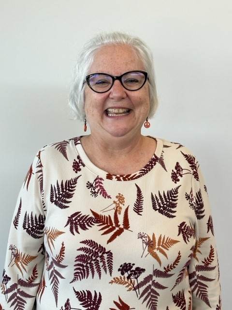 Photo of smiling Becky Beadle